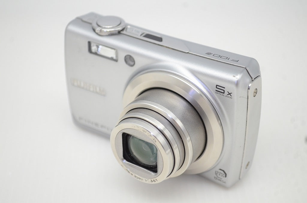 FUJIFILM フジフィルム FinePix F100fd コンパクトデジタルカメラ シルバー 251127j