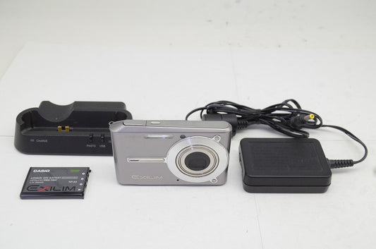 良品 CASIO カシオ EXILIM EX-S500 コンパクトデジタルカメラ グレー 250924ag