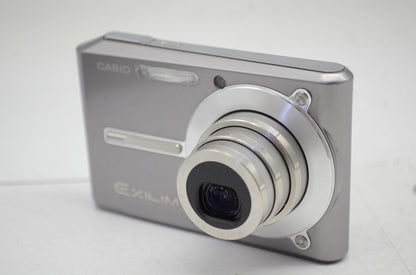 良品 CASIO カシオ EXILIM EX-S500 コンパクトデジタルカメラ グレー 250924ag