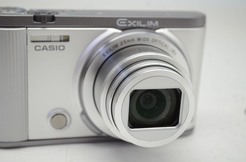 良品 CASIO カシオ HIGH SPEED EXILIM EX-ZR1700 コンパクトデジタルカメラ シルバー 元箱付 250924p
