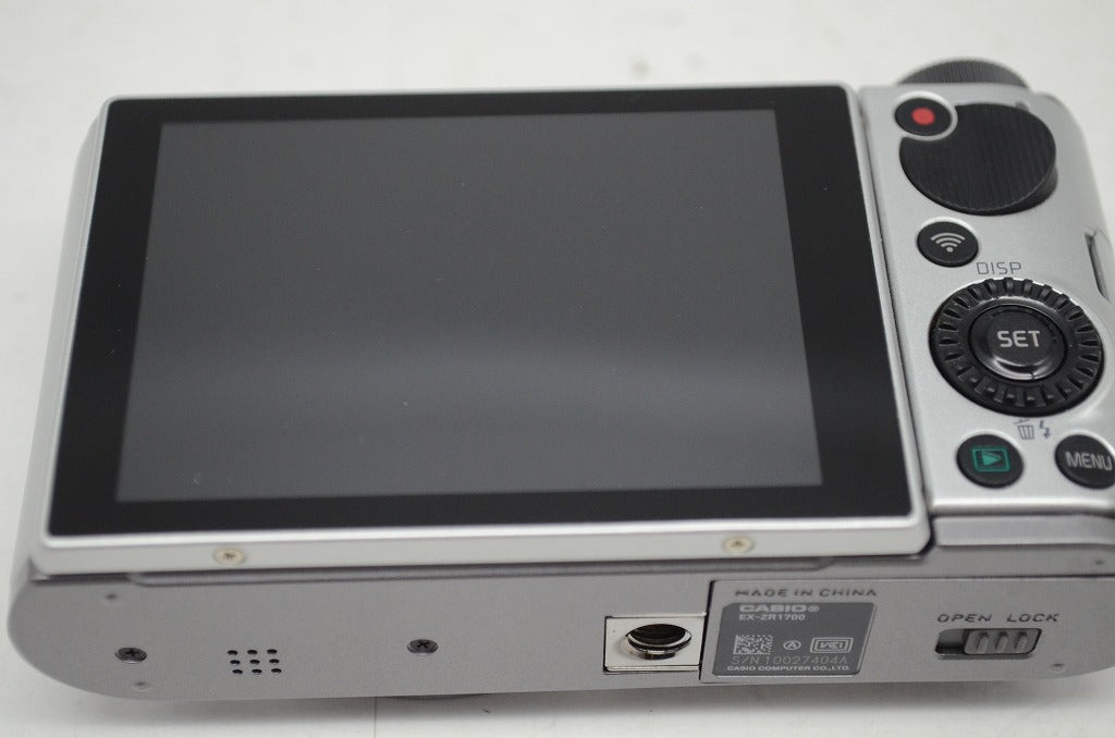 良品 CASIO カシオ HIGH SPEED EXILIM EX-ZR1700 コンパクトデジタルカメラ シルバー 元箱付 250924p