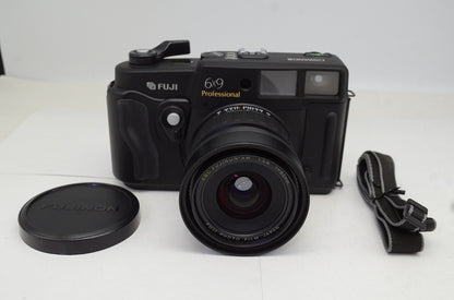 FUJIFILM フジフィルム GW690 III PROFESSIONAL (90mm F3.5) 中判カメラ 250927ah