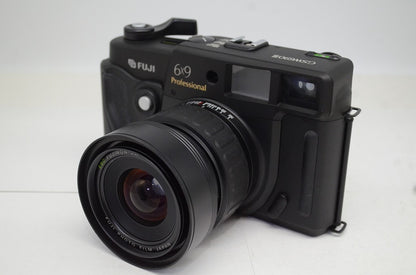 FUJIFILM フジフィルム GW690 III PROFESSIONAL (90mm F3.5) 中判カメラ 250927ah