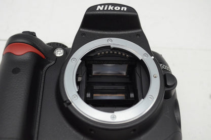 良品 Nikon ニコン D5000 + AF-S DX 18-55mm VR レンズキット デジタル一眼レフカメラ 250927g