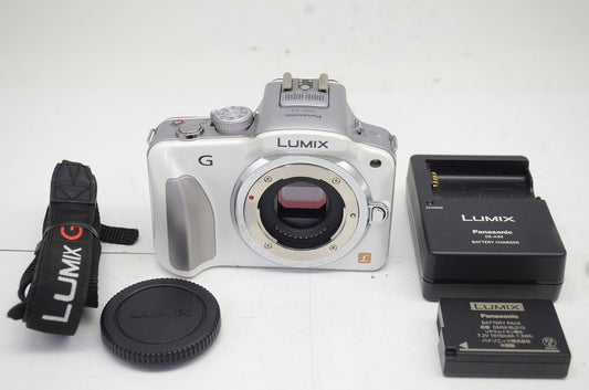 良品 Panasonic パナソニック LUMIX DMC G3 ボディ ミラーレス一眼カメラ ホワイト 250926c