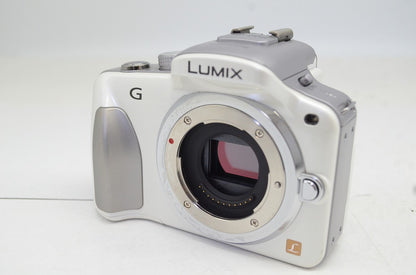 良品 Panasonic パナソニック LUMIX DMC G3 ボディ ミラーレス一眼カメラ ホワイト 250926c