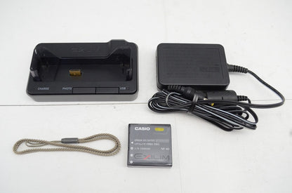CASIO カシオ EXILIM EX-Z600 コンパクトデジタルカメラ シルバー 250926r