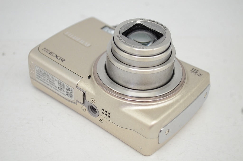 FUJIFILM フジフィルム FinePix F200EXR コンパクトデジタルカメラ シルバー 250929e