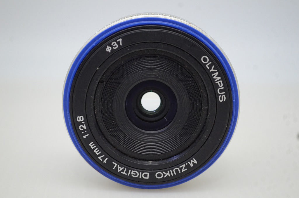 良品 OLYMPUS オリンパス M.ZUIKO DIGITAL 17mm F2.8 パンケーキレンズ マイクロフォーサーズ 単焦点レンズ 251202r