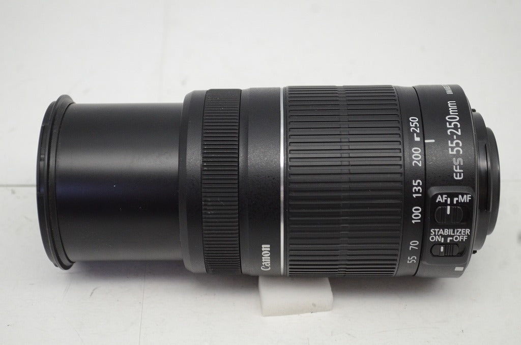 美品 Canon キヤノン EF-S 55-250mm F4-5.6 IS II APS-C ズームレンズ 250926l