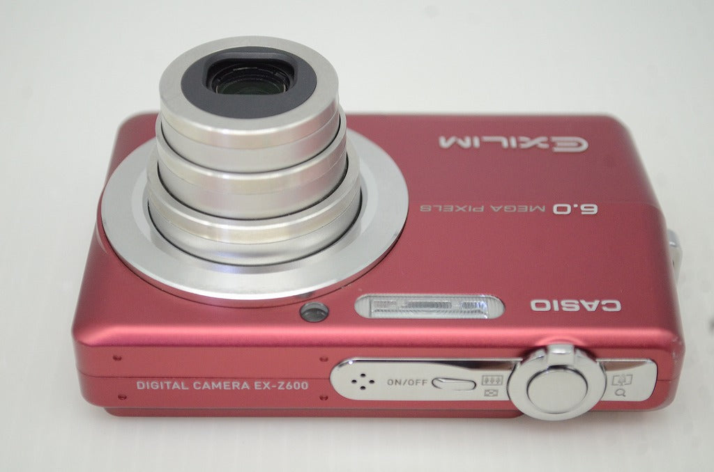 良品 CASIO カシオ EXILIM EX-Z600 コンパクトデジタルカメラ レッド 元箱付 251129j