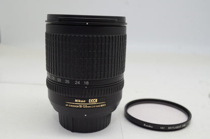 美品 Nikon ニコン AF-S DX NIKKOR 18-135mm F3.5-5.6G ED IF APS-C ズームレンズ 250926o