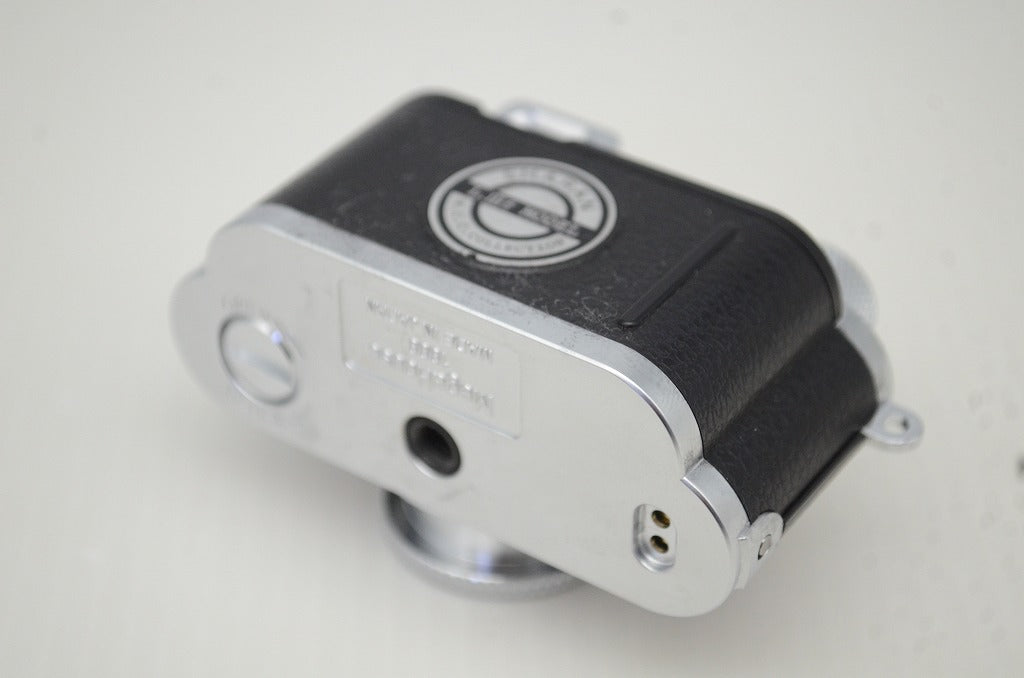 美品 MegaHouse SHARAN Leica ライカ iiif Model フィルムカメラ 元箱付 251129n