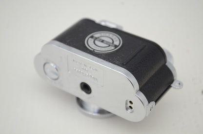 美品 MegaHouse SHARAN Leica ライカ iiif Model フィルムカメラ 元箱付 251129n