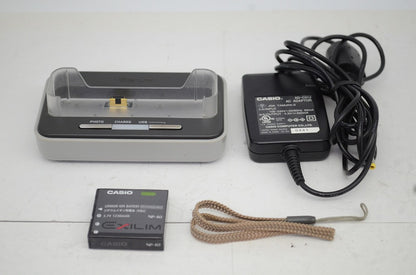良品 CASIO カシオ EXILIM EX-Z750 コンパクトデジタルカメラ シルバー 250926g