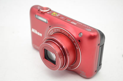 美品 Nikon ニコン COOLPIX S6600 コンパクトデジタルカメラ ラズベリーレッド 元箱付 250929a