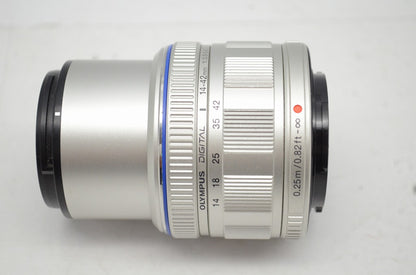 美品 OLYMPUS オリンパス M.ZUIKO DIGITAL 14-42mm F3.5-5.6 II マイクロフォーサーズ シルバー 250927o