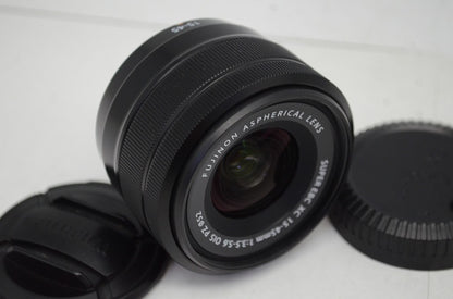 美品 FUJIFILM フジフィルム SUPER EBC FUJINON XC 15-45mm F3.5-5.6 OIS PZ Xマウント ズームレンズ ブラック 250930u