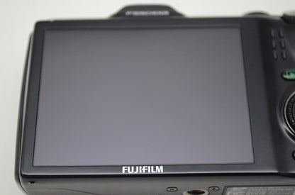 美品 FUJIFILM フジフィルム FinePix F550 EXR コンパクトデジタルカメラ ブラック 251203i