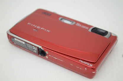 FUJIFILM フジフィルム FinePix Z900EXR コンパクトデジタルカメラ レッド 元箱付 251203e