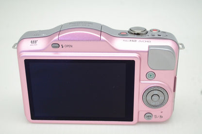 美品 Panasonic パナソニック LUMIX DMC-GF3 ボディ ミラーレス一眼カメラ フェアリーピンク 元箱付 251202c