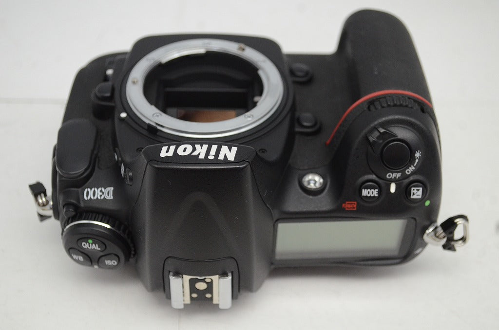 良品 Nikon ニコン D300 ボディ デジタル一眼レフカメラ 250927as