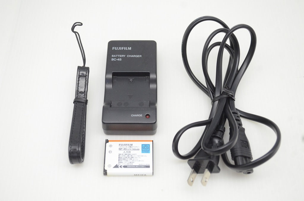 FUJIFILM フジフィルム FinePix Z250fd コンパクトデジタルカメラ デコレーションピンク 251204o