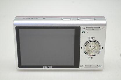 FUJIFILM フジフィルム FinePix Z200fd コンパクトデジタルカメラ ピンク 元箱付 251204l