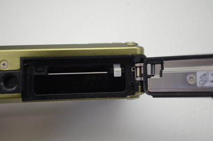 美品 Panasonic パナソニック LUMIX DMC-FT1 コンパクトデジタルカメラ グリーン 元箱付 251204v