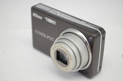 Nikon ニコン COOLPIX S550 コンパクトデジタルカメラ ブラック 250930ar