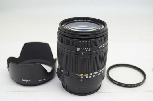 SIGMA シグマ 18-250mm F3.5-6.3 DC MACRO HSM SONY ソニー MINOLTA αマウント ズームレンズ フード付 250930aa