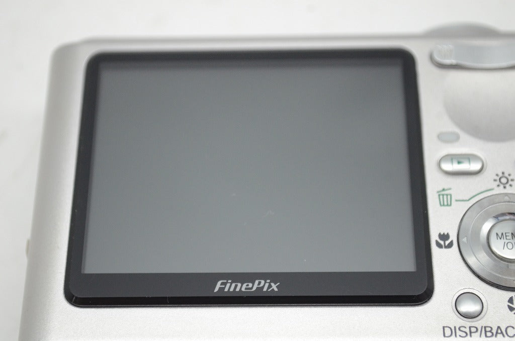 美品 FUJIFILM フジフィルム FinePix F11 コンパクトデジタルカメラ シルバー 元箱付 250930ad