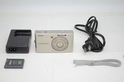 良品 Nikon ニコン COOLPIX S500 コンパクトデジタルカメラ シルバー 251002d