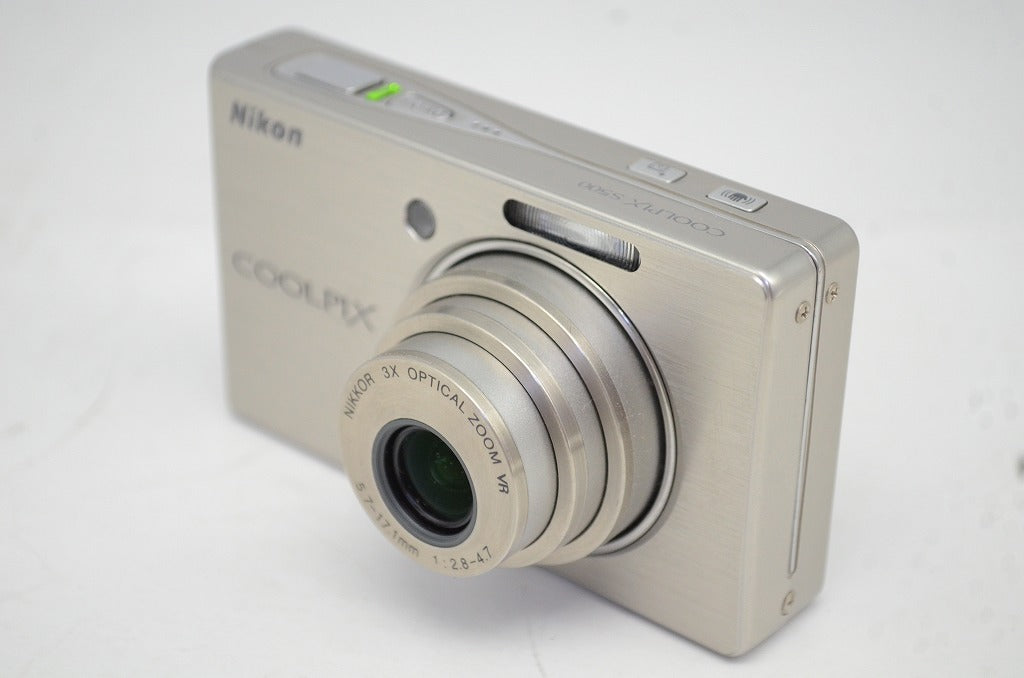 良品 Nikon ニコン COOLPIX S500 コンパクトデジタルカメラ シルバー 251002d