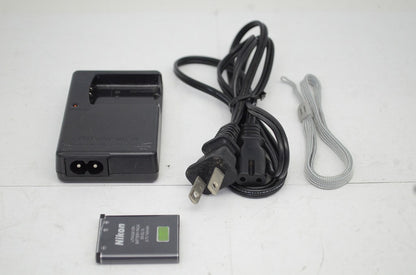 良品 Nikon ニコン COOLPIX S500 コンパクトデジタルカメラ シルバー 251002d