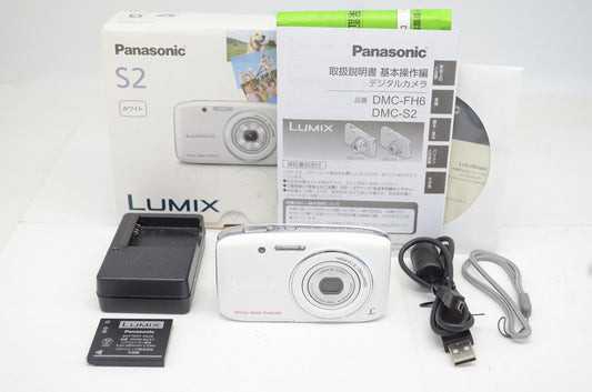 美品 Panasonic パナソニック LUMIX DMC-S2 コンパクトデジタルカメラ ホワイト 元箱付 251002b