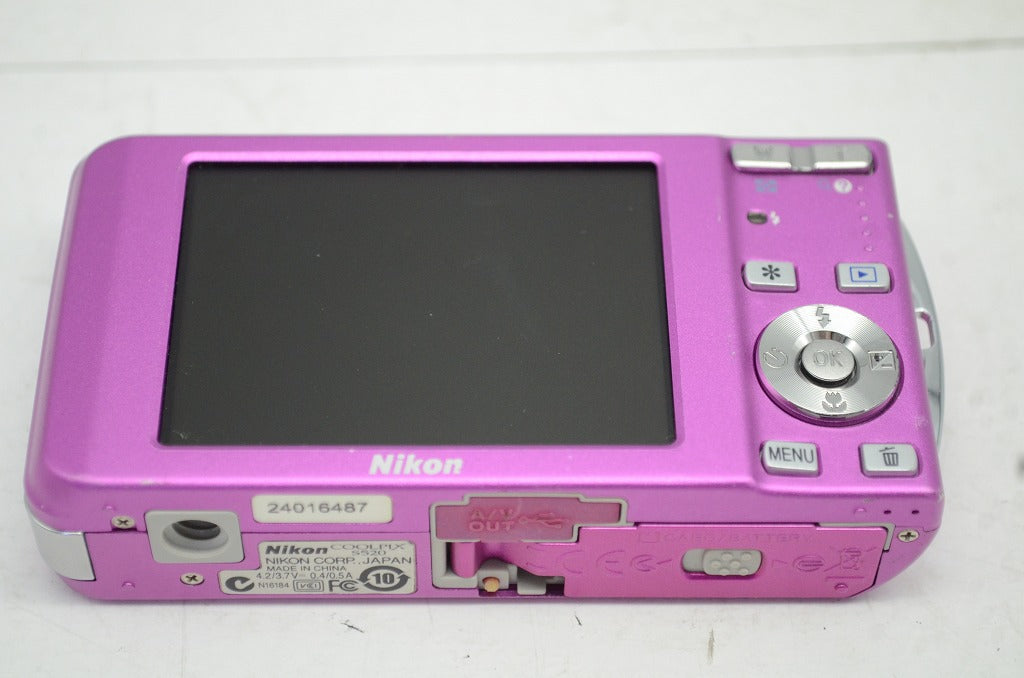 Nikon COOLPIX S520 Compact Digital Camera Magenta 250930al