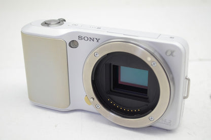 良品 SONY ソニー NEX-3 ボディ ミラーレス一眼カメラ ホワイト 元箱付 251003a