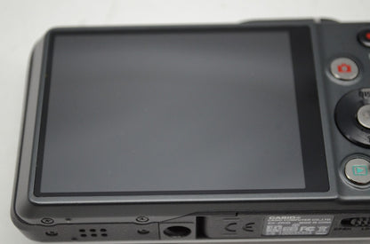 美品 CASIO カシオ EXILIM EX-ZR10 コンパクトデジタルカメラ シルバー 251001a