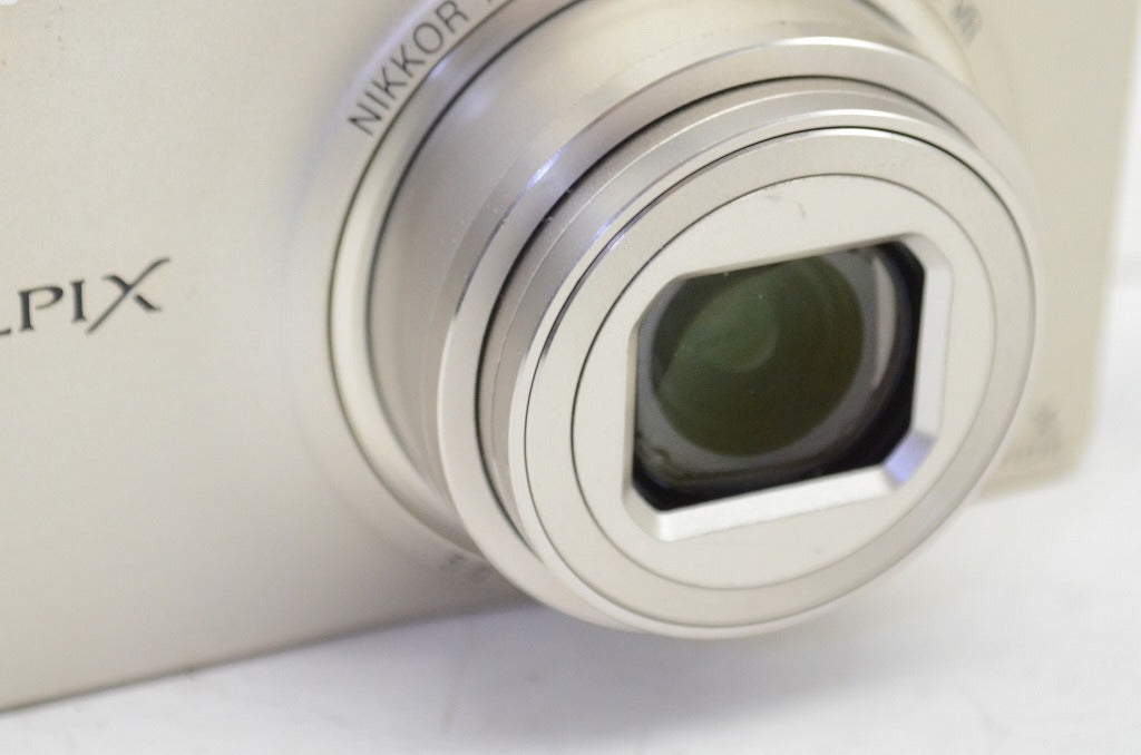 訳あり品 Nikon ニコン COOLPIX S6000 コンパクトデジタルカメラ シャンパンシルバー 250926v