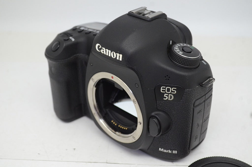 良品 Canon キヤノン EOS 5D MARK III ボディ デジタル一眼レフカメラ 251002x