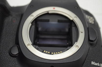 良品 Canon キヤノン EOS 5D MARK III ボディ デジタル一眼レフカメラ 251002x