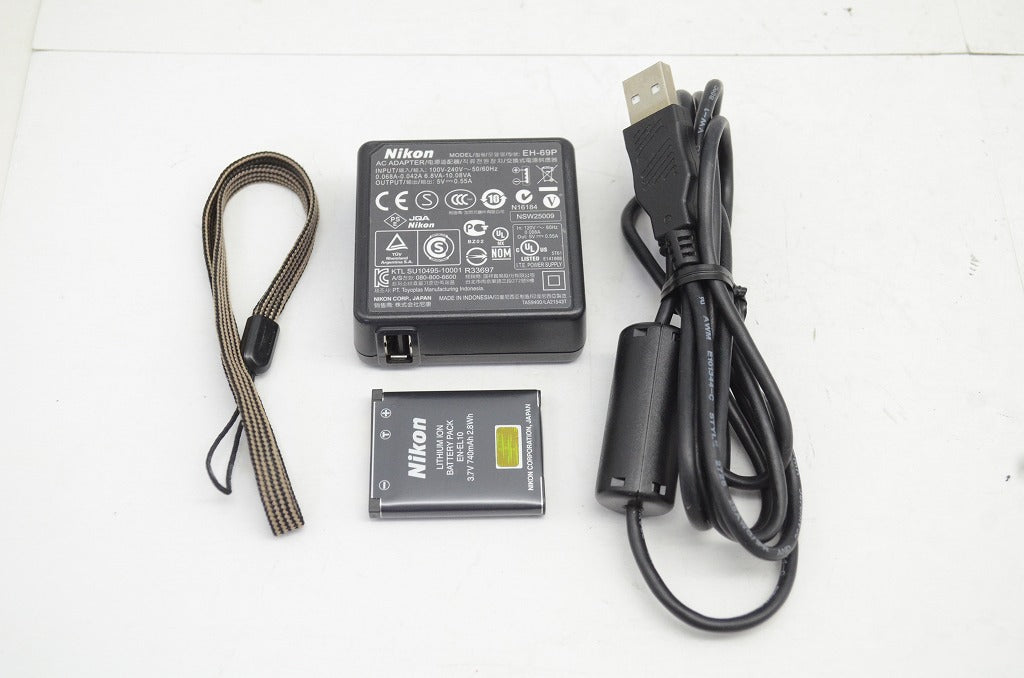 Nikon ニコン COOLPIX S3000 コンパクトデジタルカメラ ピンク 251002c