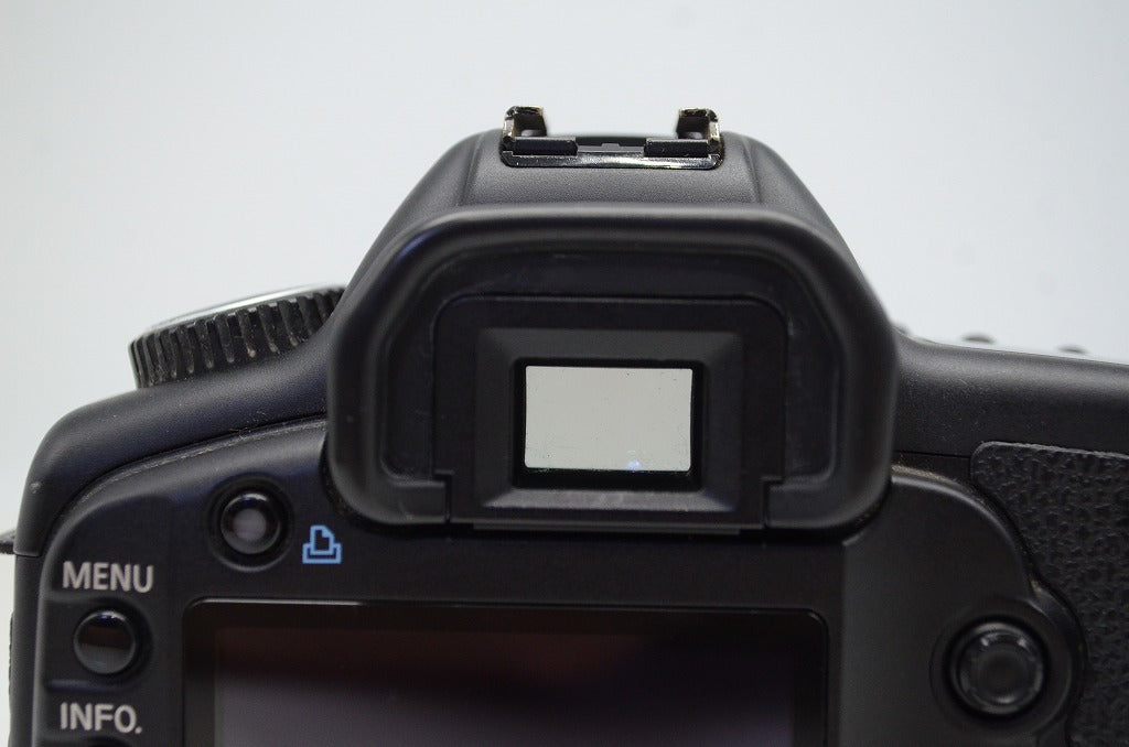 Canon キヤノン EOS 5D ボディ デジタル一眼レフカメラ 251002n