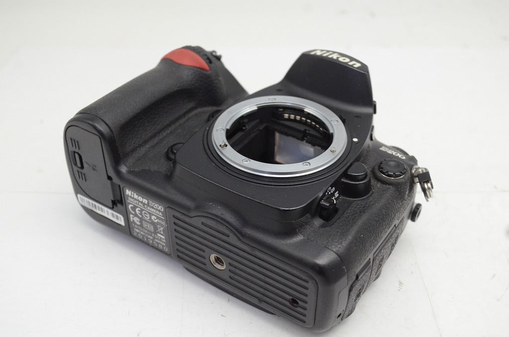 Nikon ニコン D200 ボディ デジタル一眼レフカメラ 251002k
