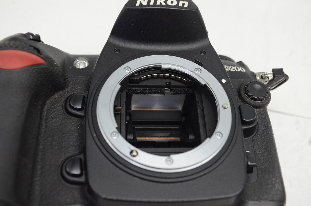 Nikon ニコン D200 ボディ デジタル一眼レフカメラ 251002k