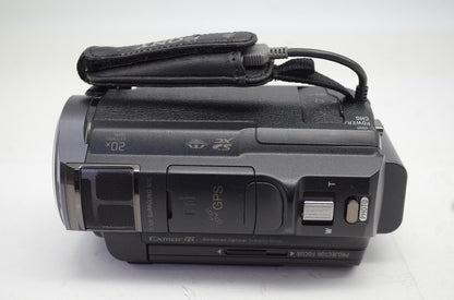 美品 SONY ソニー デジタルビデオカメラ HANDYCAM HDR-PJ630V ブラック 251002a