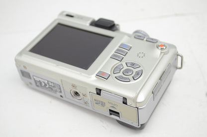 訳あり品 OLYMPUS PEN Lite E-PL1 + M.ZUIKO DIGITAL 14-42mm レンズキット ミラーレス一眼 ゴールド 元箱付 251003q