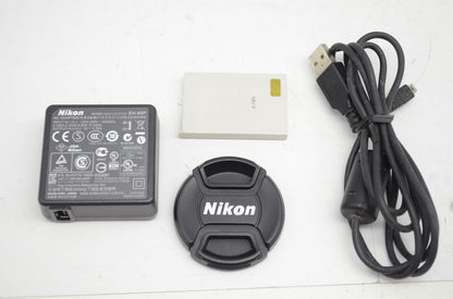 Nikon ニコン COOLPIX P520 デジタルカメラ レッド 251002u
