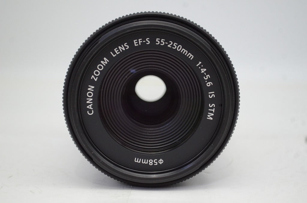美品 Canon キヤノン EF-S 55-250mm F4-5.6 IS STM APS-C ズームレンズ 別売りフード付 251003af